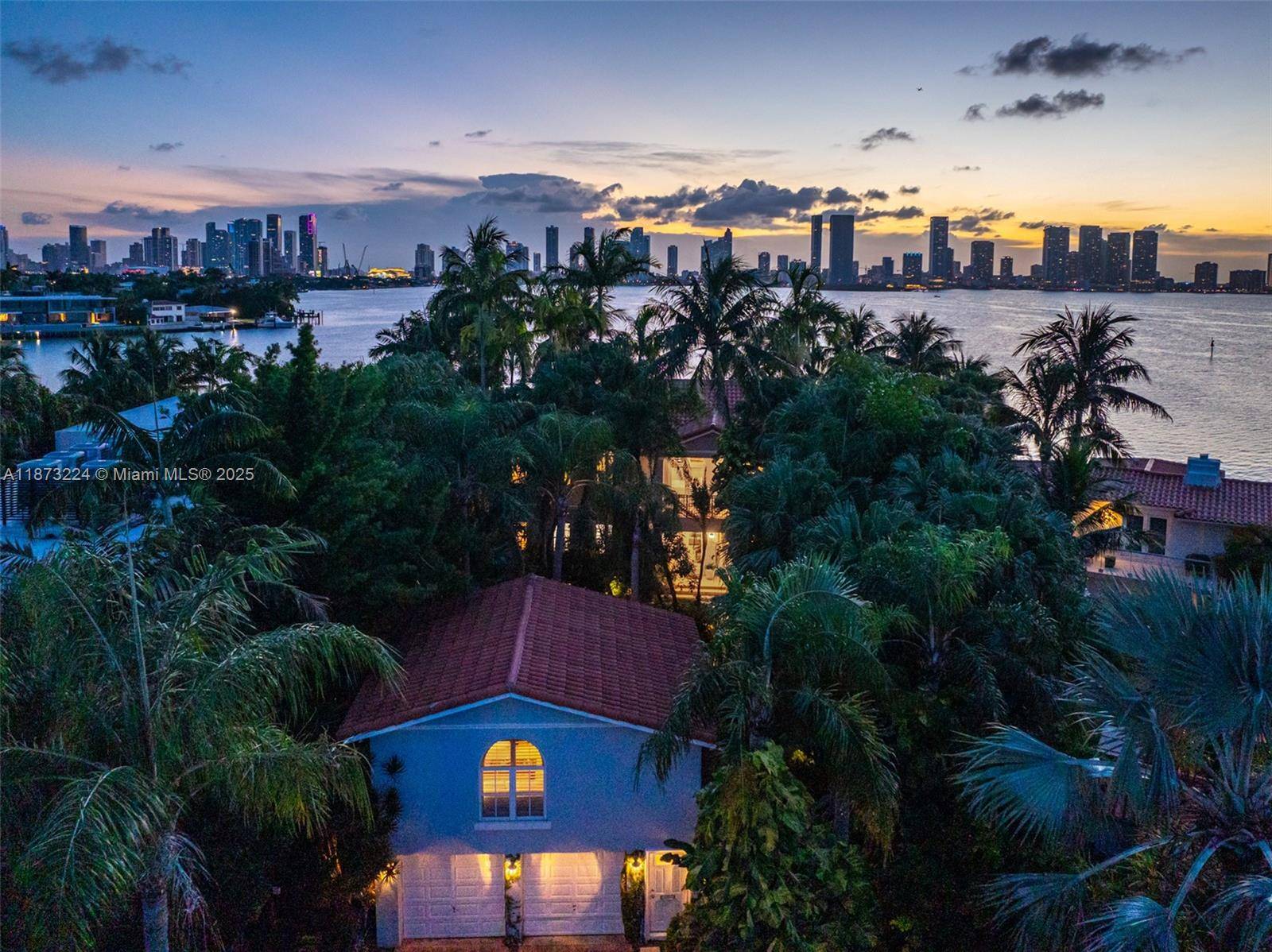 814 W Dilido DrMiami Beach - picture