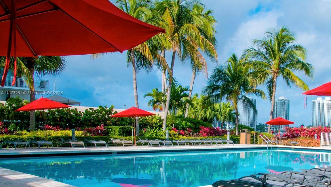 18100 N Bay RdSunny Isles Beach - Condo/Co-Op/Seasonal,Condo condo unit 509 - picture