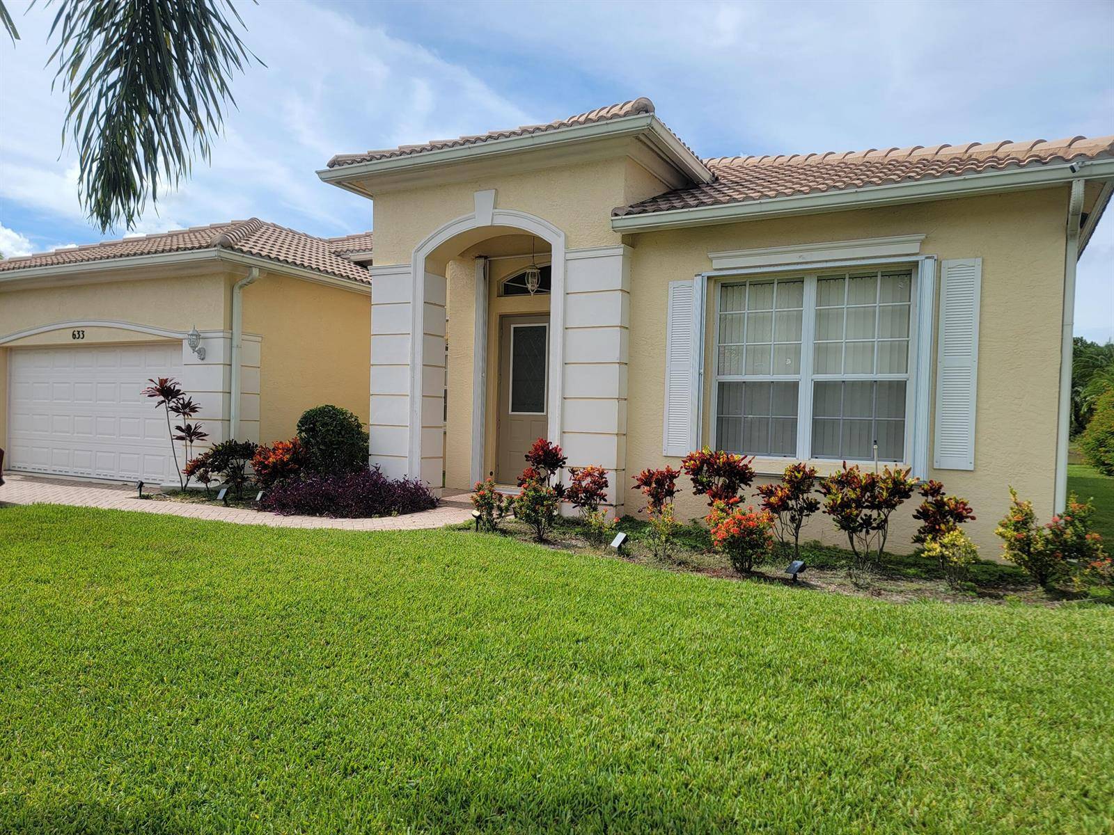 633 SW Long KeyPort St. Lucie - picture