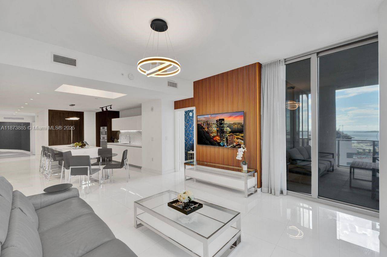 851 NE 1st AveMiami - Condo 5+ Stories,Condo condo unit 1411 - picture