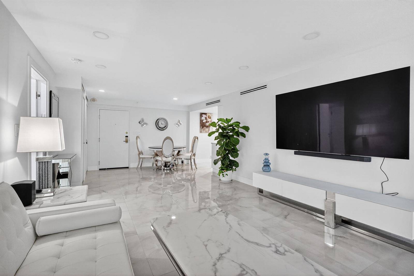 5225 CollinsMiami Beach - THE ALEXANDER CONDO condo unit 1408 - picture