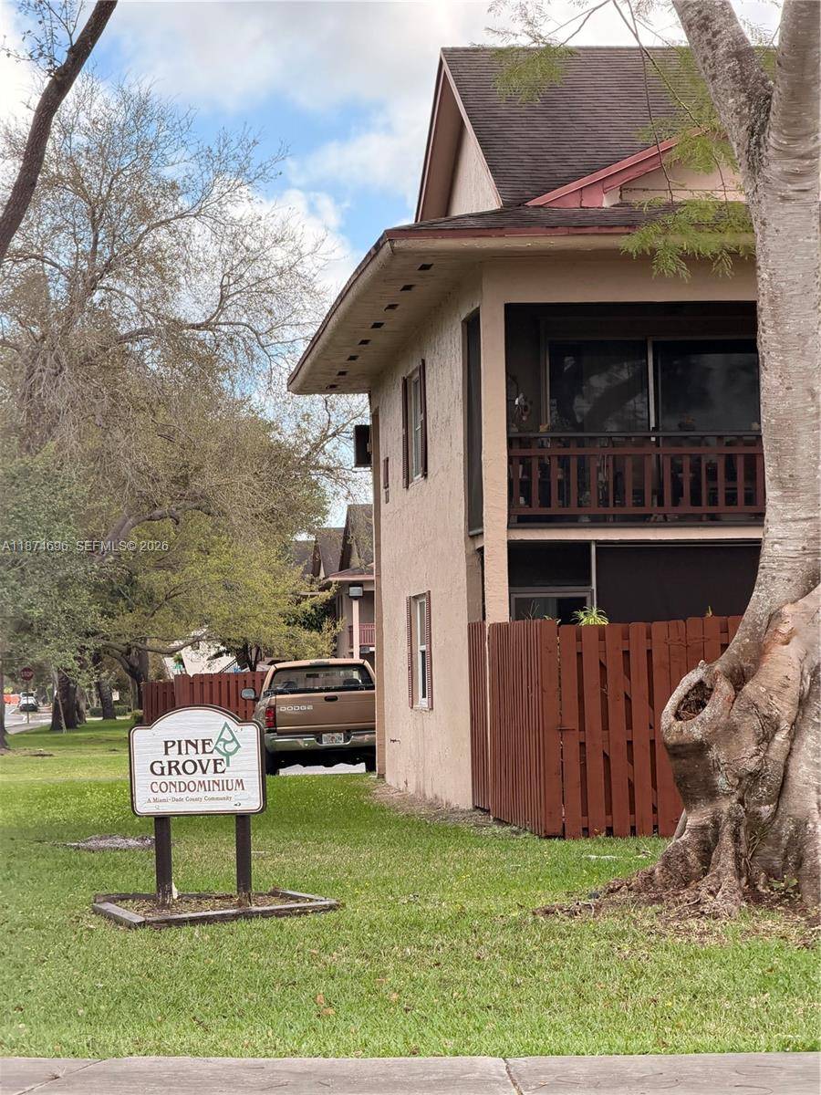 11295 SW 88th StMiami - Condo 1-4 Stories,Condo condo unit M109 - picture