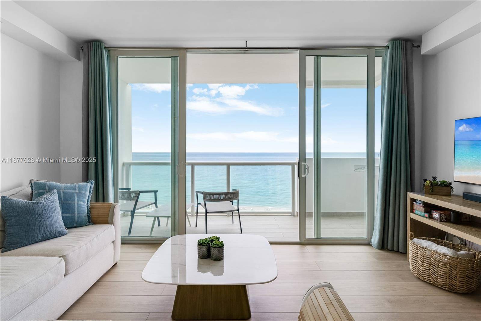 5601 Collins AveMiami Beach - Condo 5+ Stories,Condo condo unit 1011 - picture