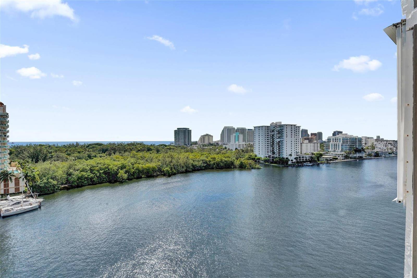 936 IntracoastalFort Lauderdale - CORINTHIAN condo unit 11c - picture