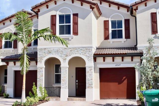 12517 NW 23rd PlMiami - picture