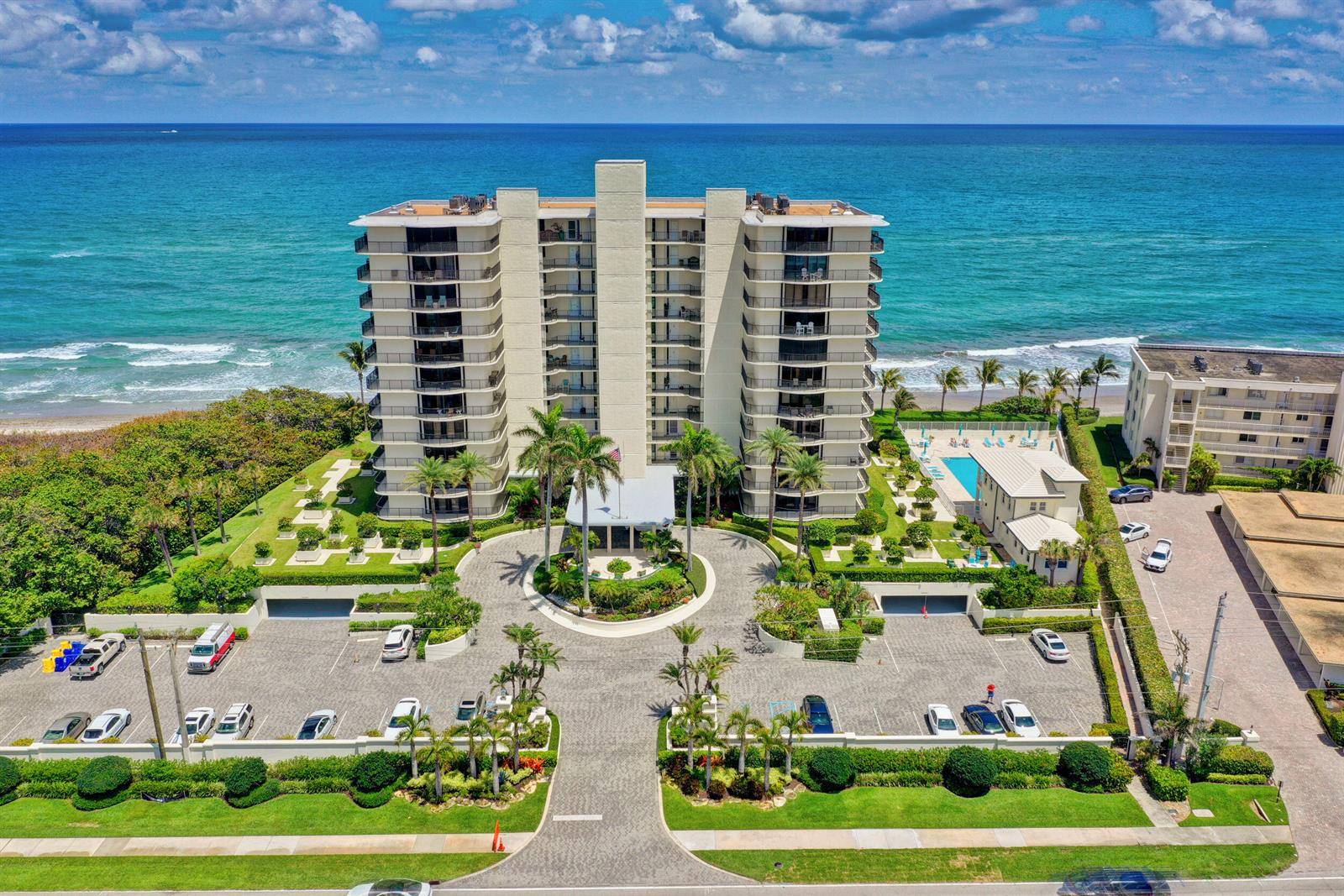 400 BeachTequesta - TEQUESTA TOWERS CONDO,TEQUESTA TOWERS condo unit 702 - picture