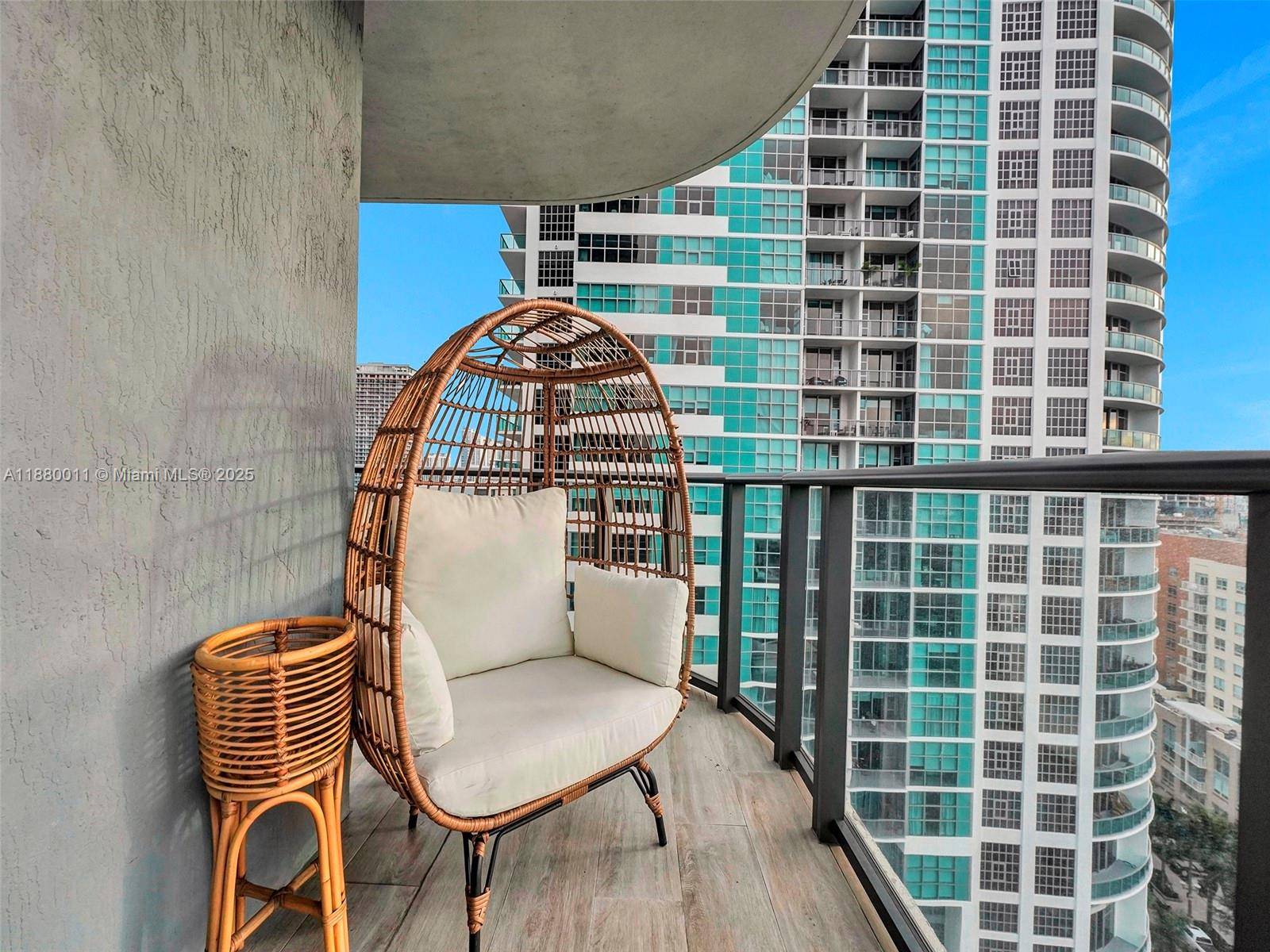 121 NE 34th StMiami - 3401 MIDTOWN CONDO,HYDE MIDTOWN condo unit 1601 - picture