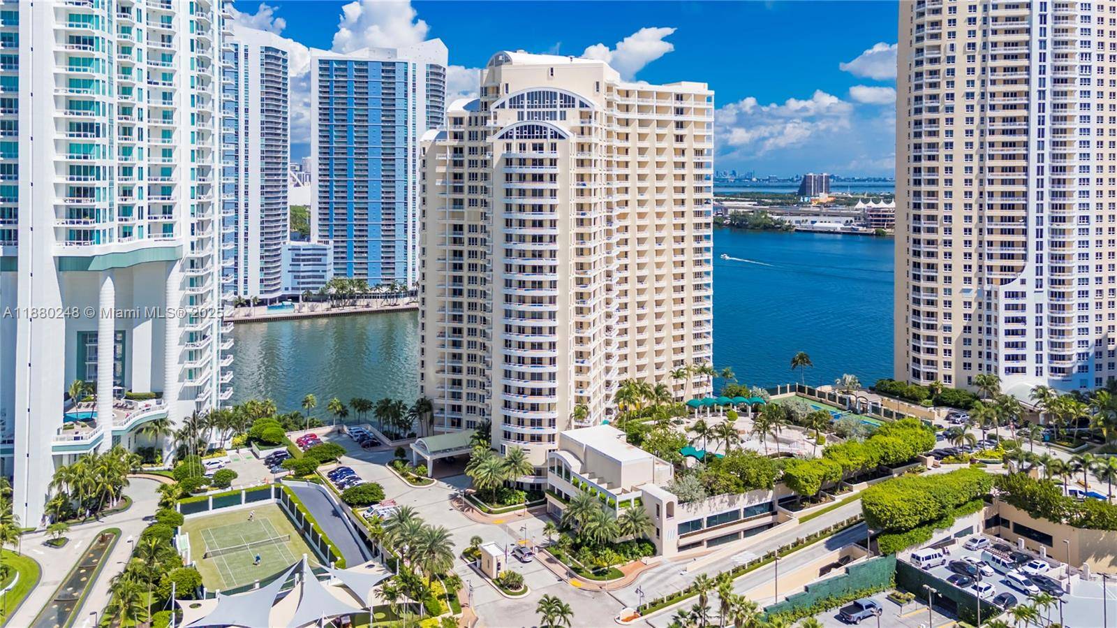 888 Brickell Key DrMiami - Condo 5+ Stories,Condo condo unit 1807 - picture