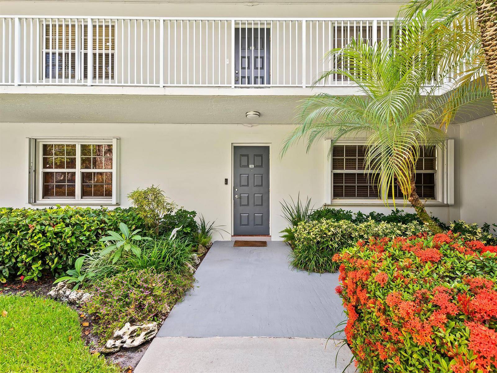 4221 W Palm AirePompano Beach - Palm Aire condo unit 102 - picture