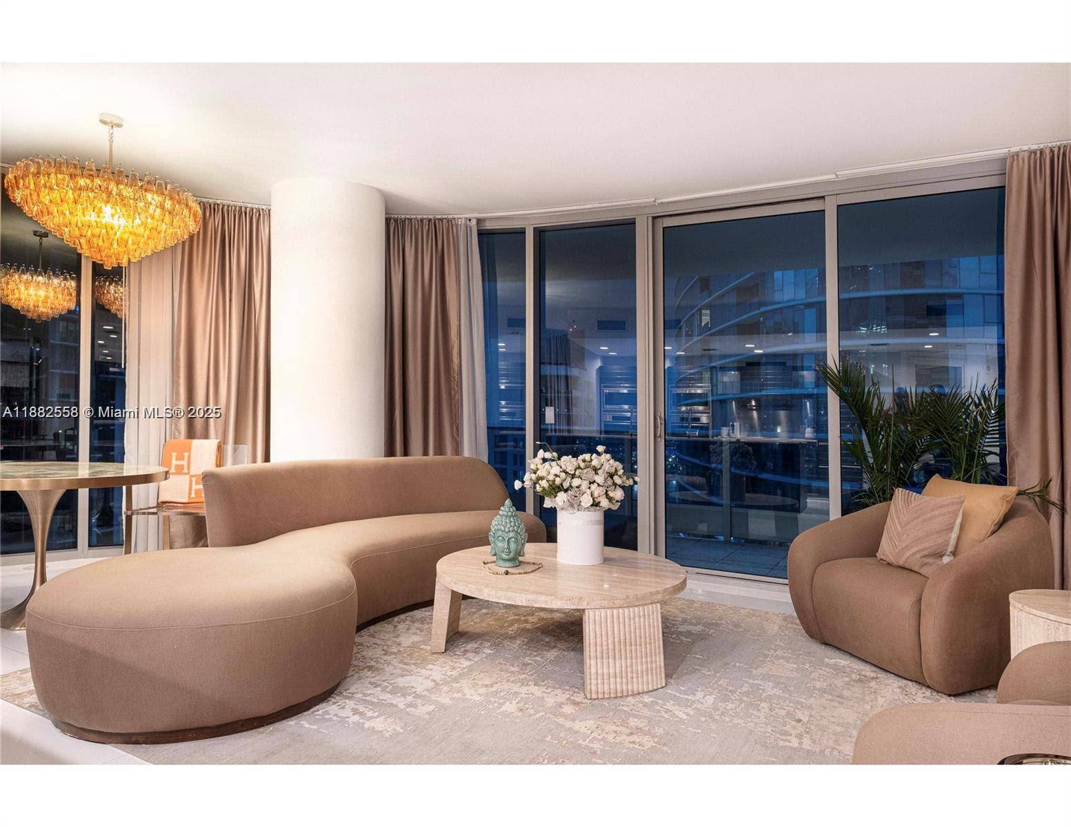 200 Biscayne Boulevard WayMiami - Condo 5+ Stories,Condo condo unit 4201 - picture