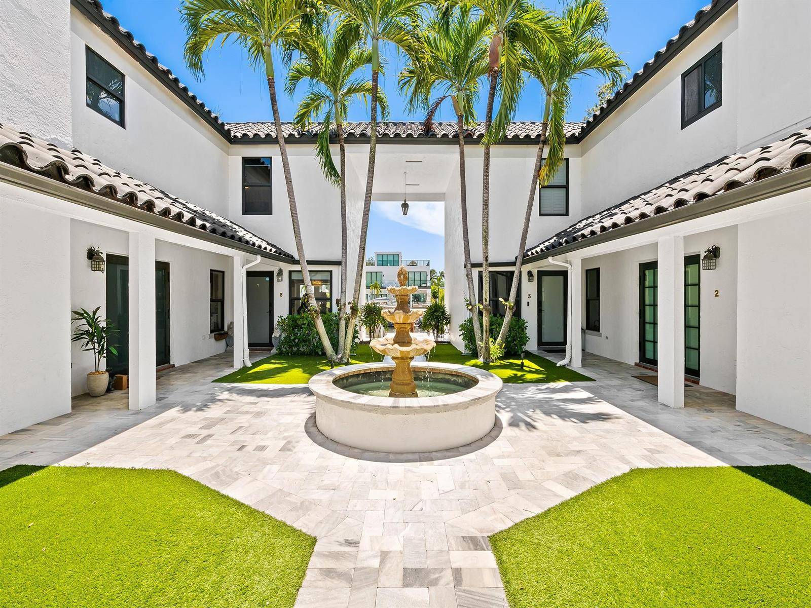 1524 SE 12thFort Lauderdale - La casa del Rio condo unit 5 - picture