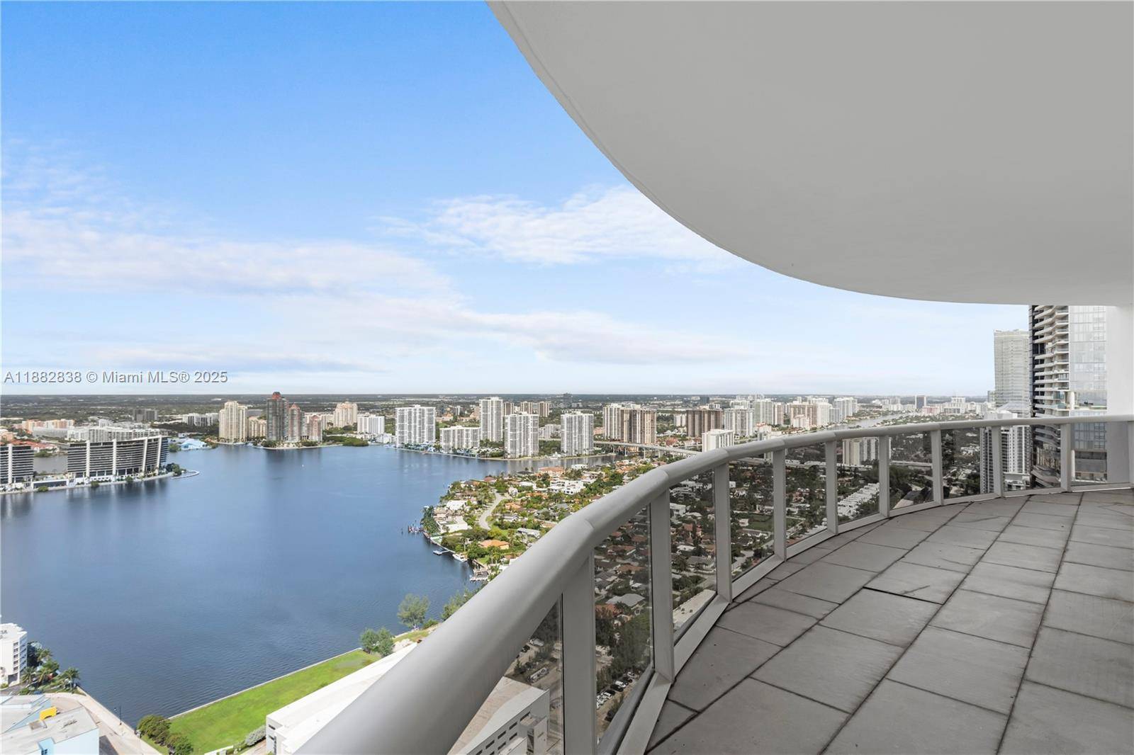 18201 Collins AveSunny Isles Beach - Condo 5+ Stories,Condo condo unit 5301 - picture