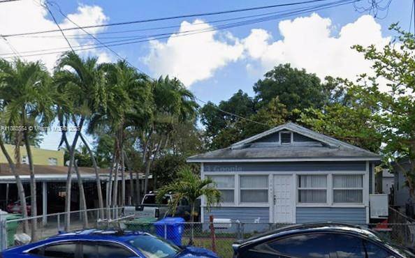 2643 NW 23rd CtMiami - picture
