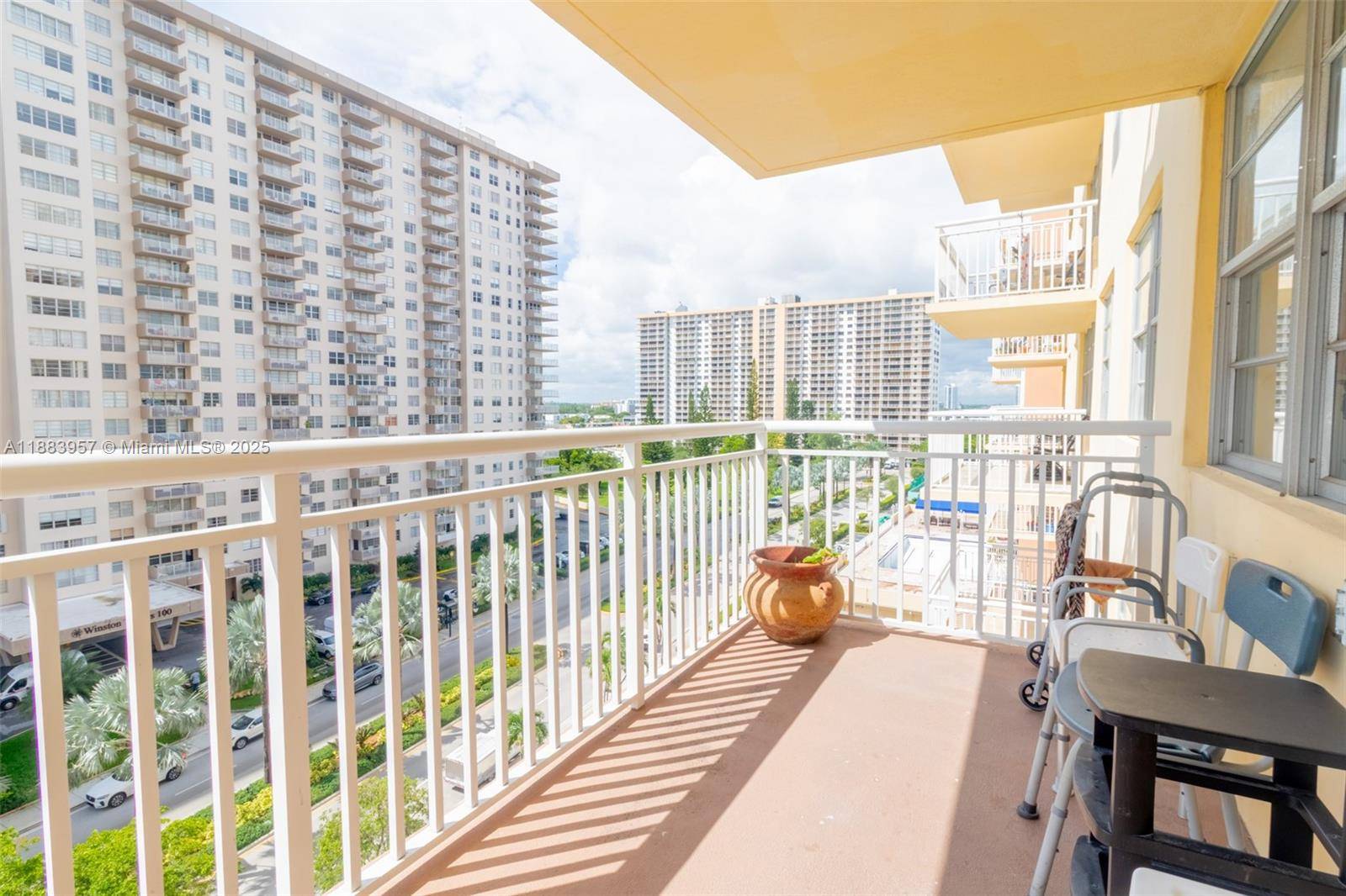251 174th StSunny Isles Beach - Condo 5+ Stories,Condo condo unit 808 - picture
