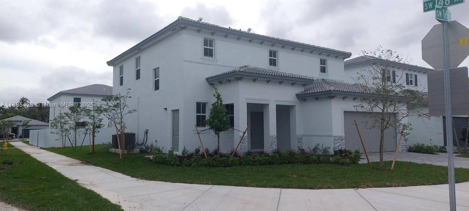 14806 SW 163rd StMiami - picture
