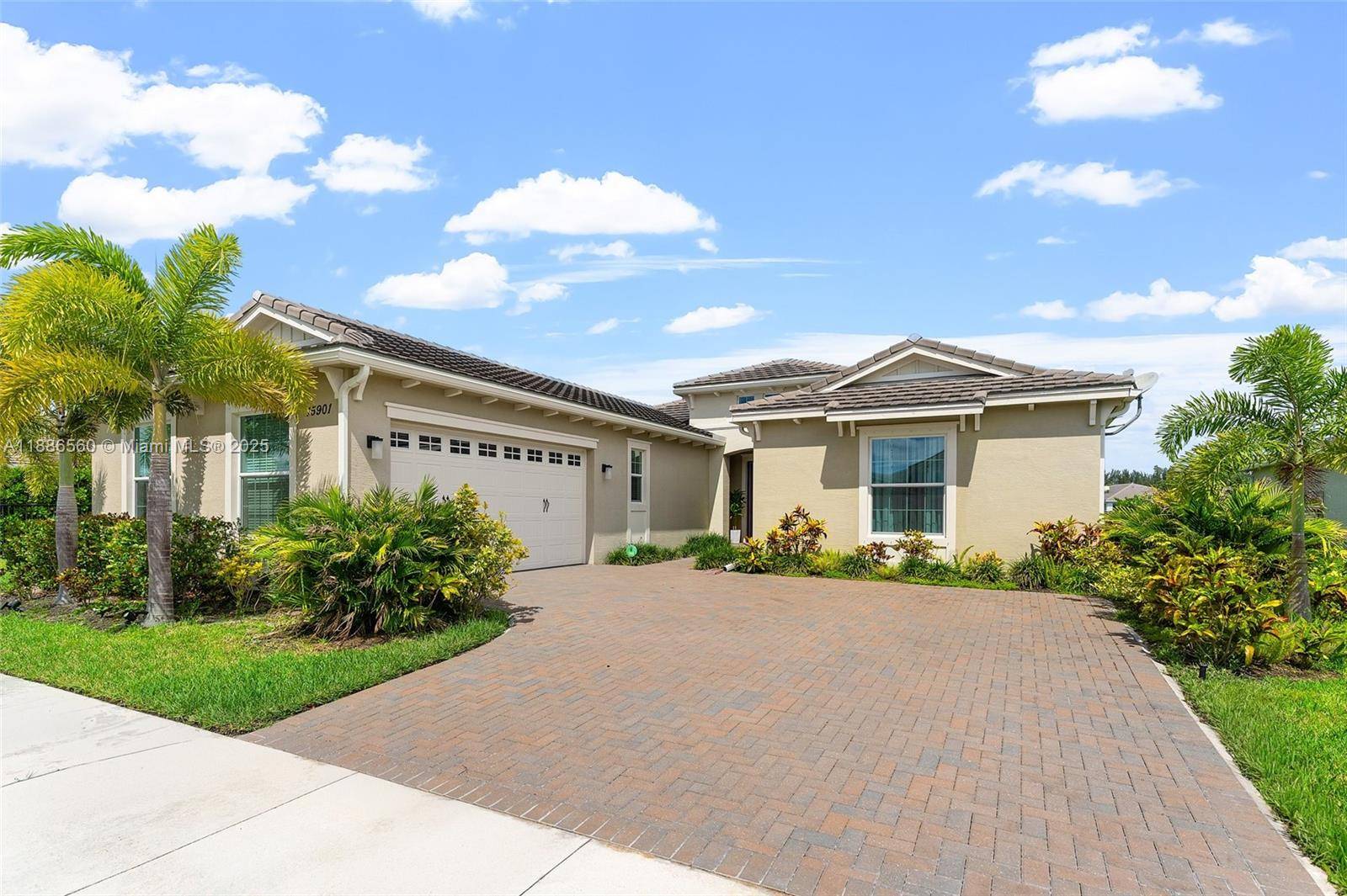 15901 Meadowlark CtLoxahatchee - picture