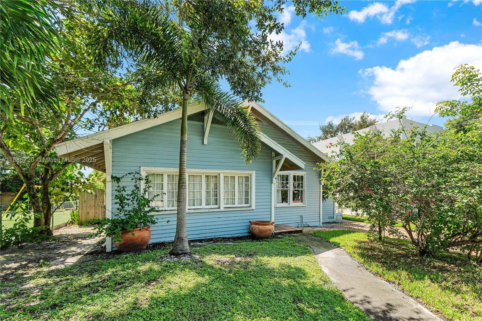 728 Newark StWest Palm Beach - picture