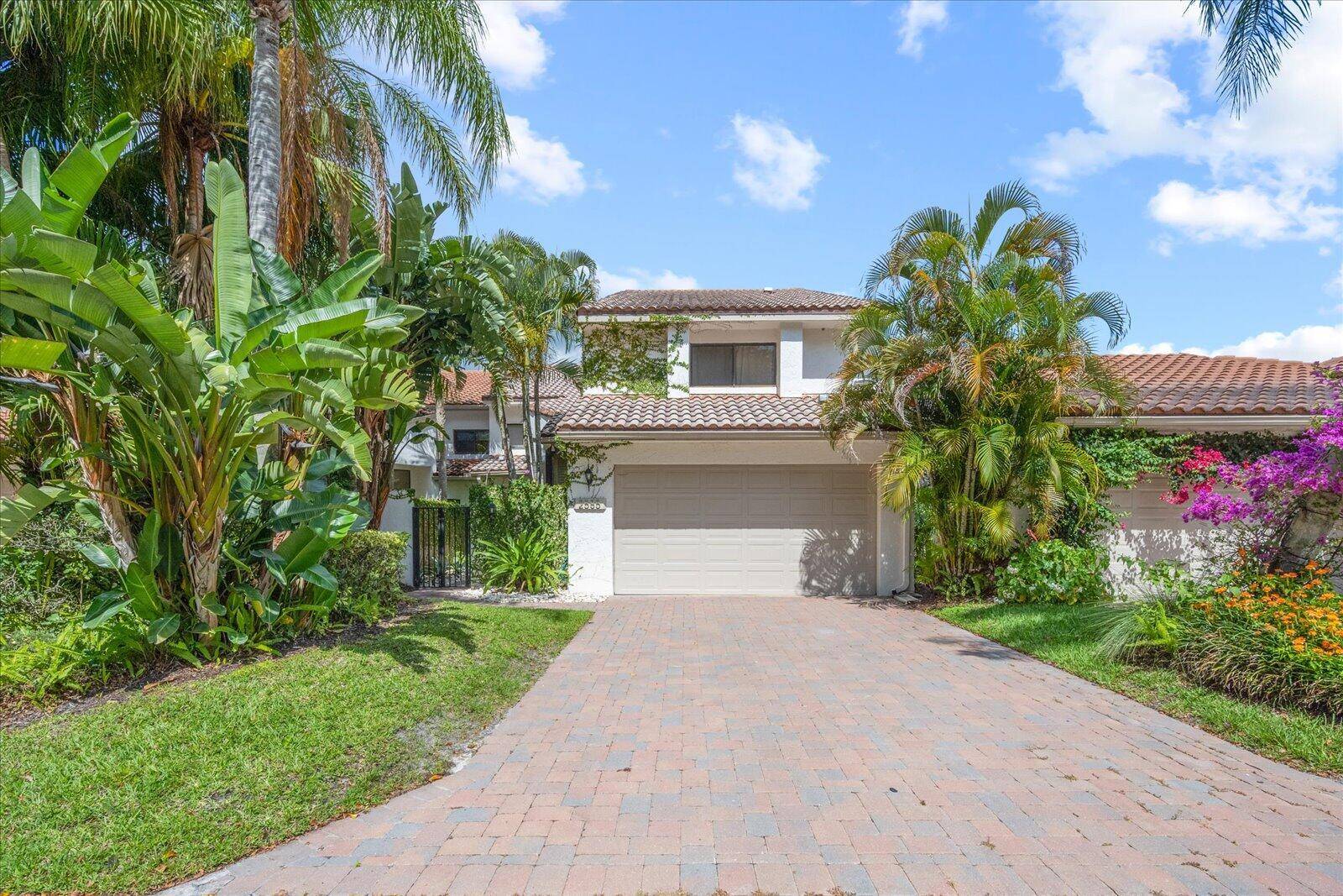 2585 SheltinghamWellington - picture