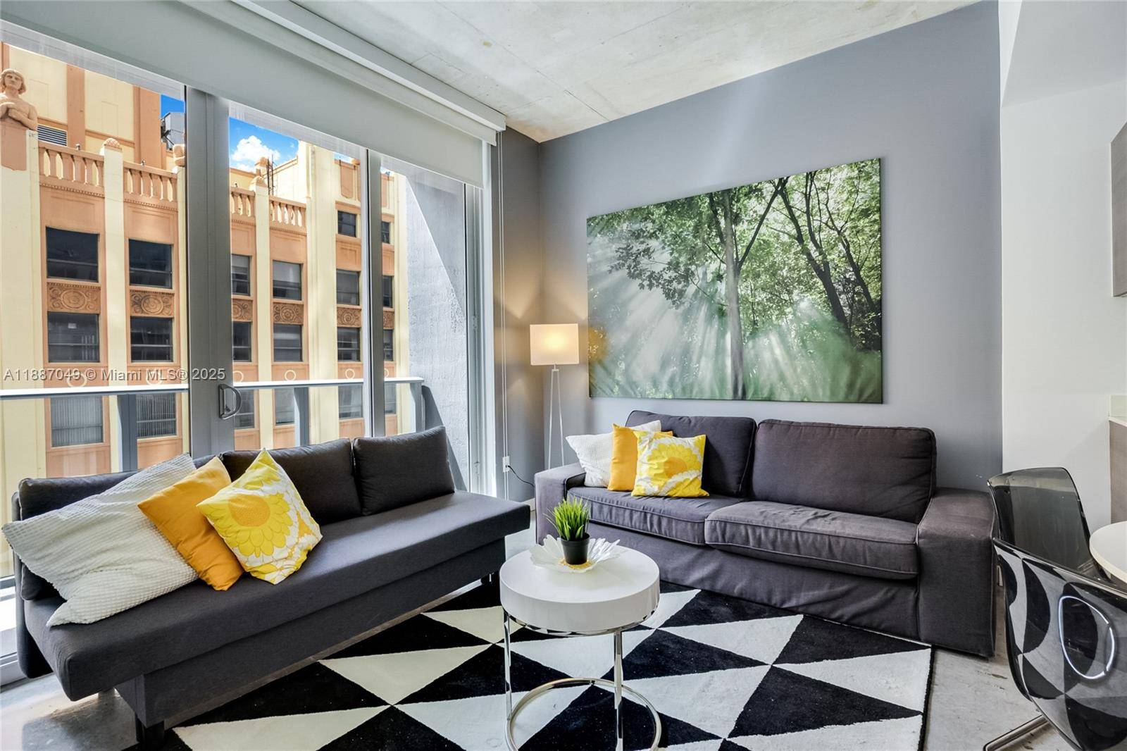 151 SE 1st StMiami - CENTRO CONDO condo unit 1003 - picture