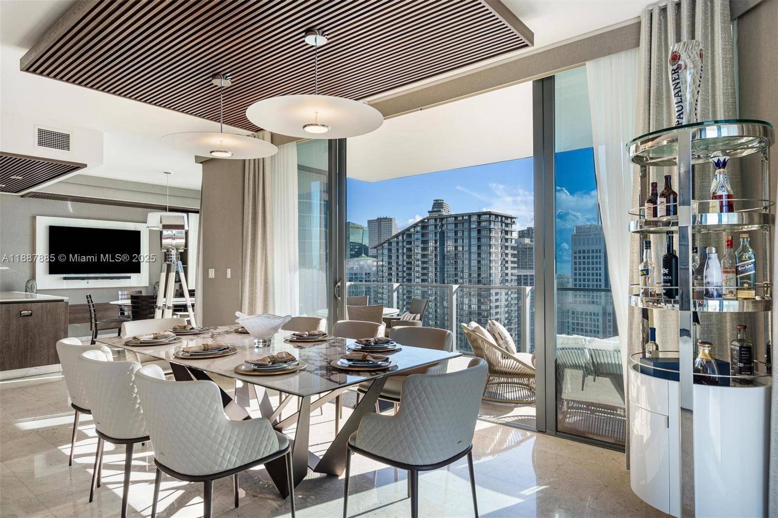 88 SW 7th StMiami - Condo 5+ Stories,Condo condo unit 3801 - picture