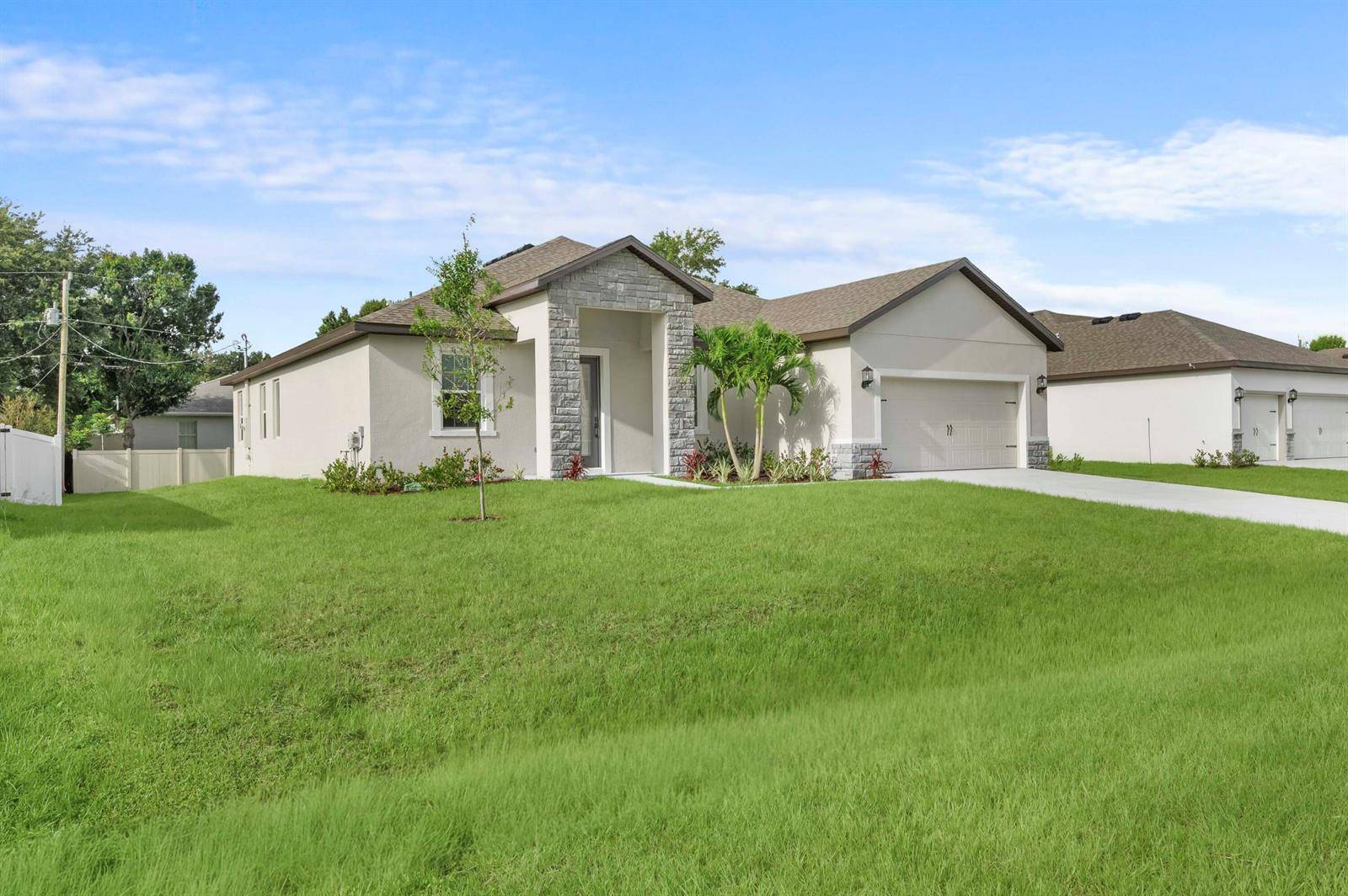 3782 SW KaiserPort St. Lucie - picture