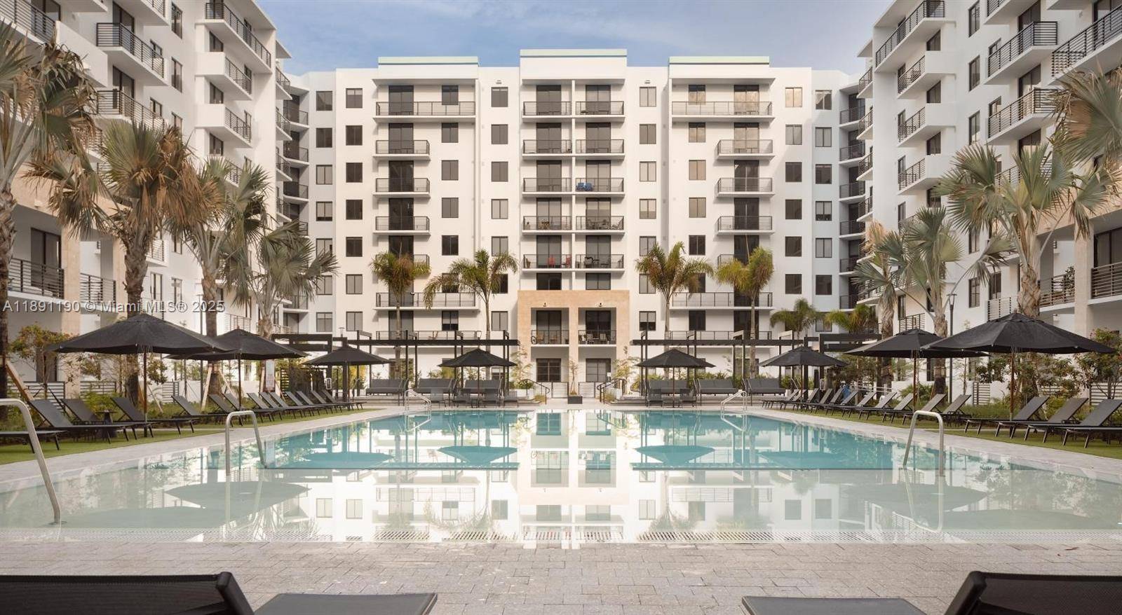 11200 Biscayne BlvdMiami - Biscayne 112 condo unit B2 - picture