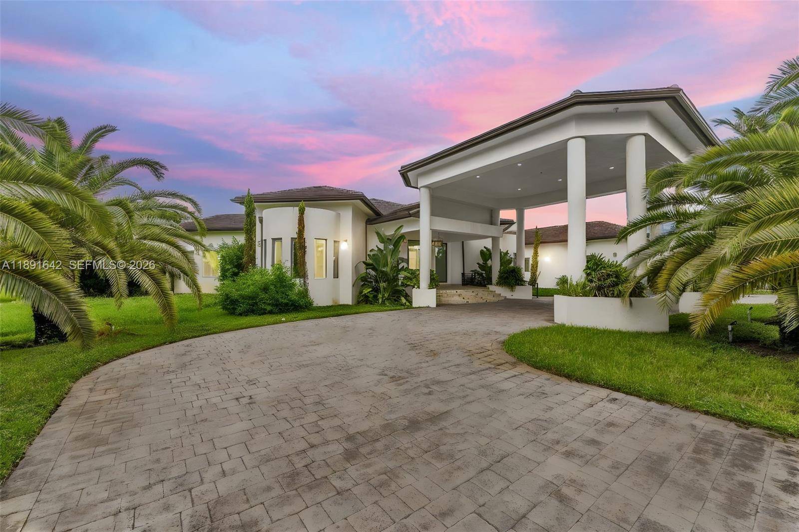12175 SW 45th StMiami - picture
