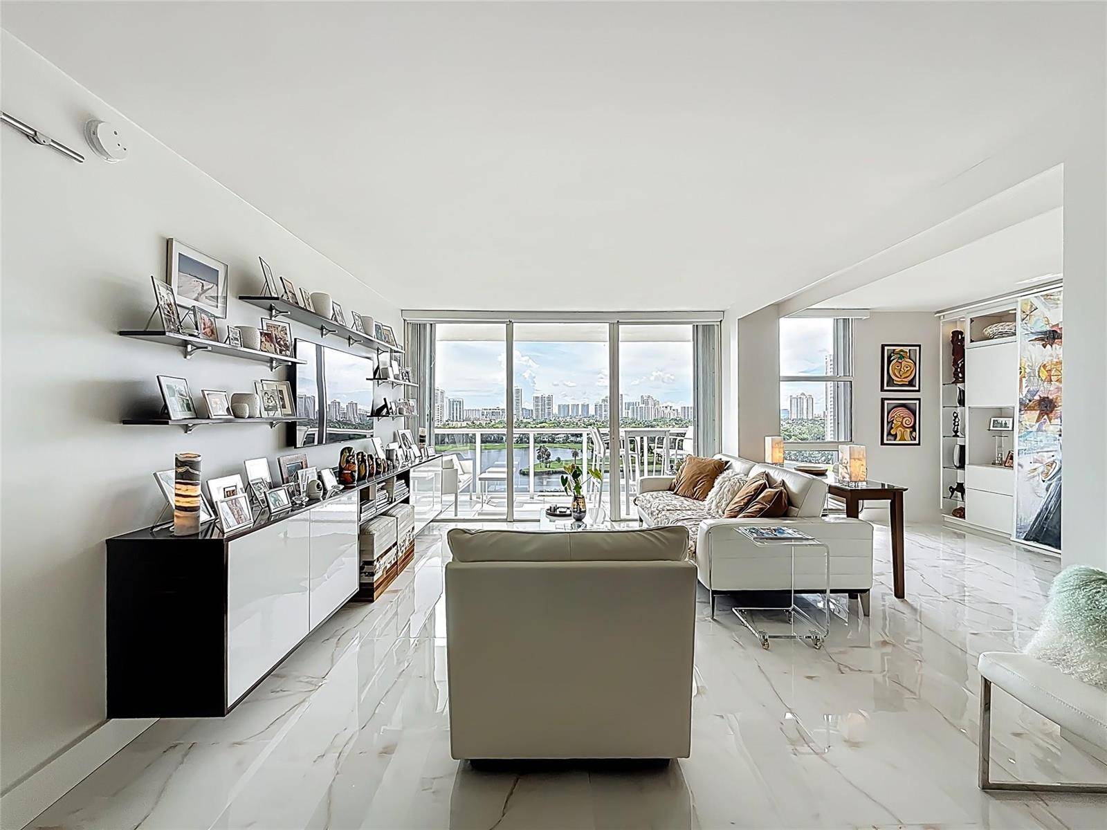 3625 N Country ClubAventura - El Dorado Towers condo unit 1204 - picture
