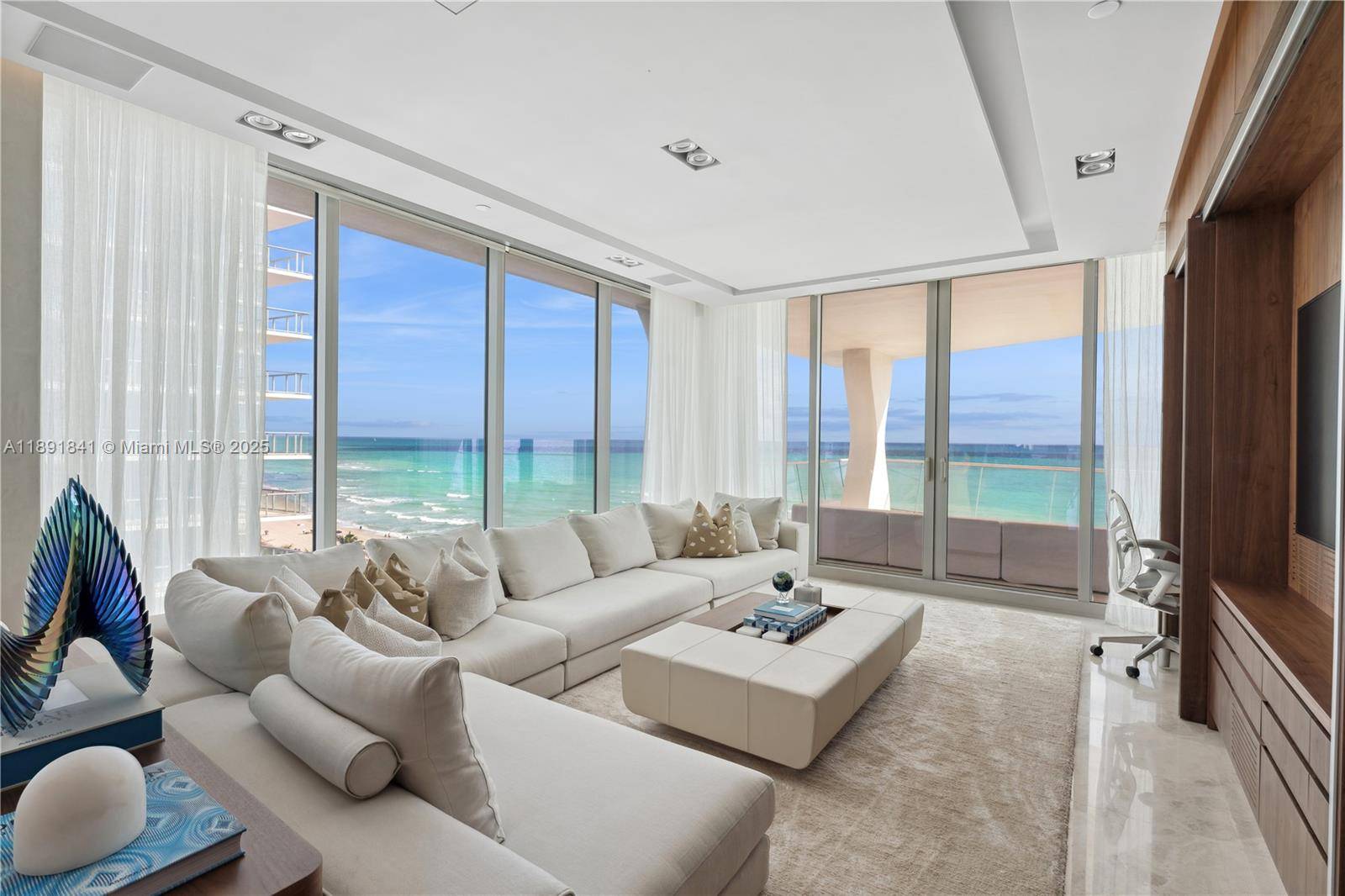 16901 Collins AveSunny Isles Beach - Condo 5+ Stories,Condo condo unit 805 - picture