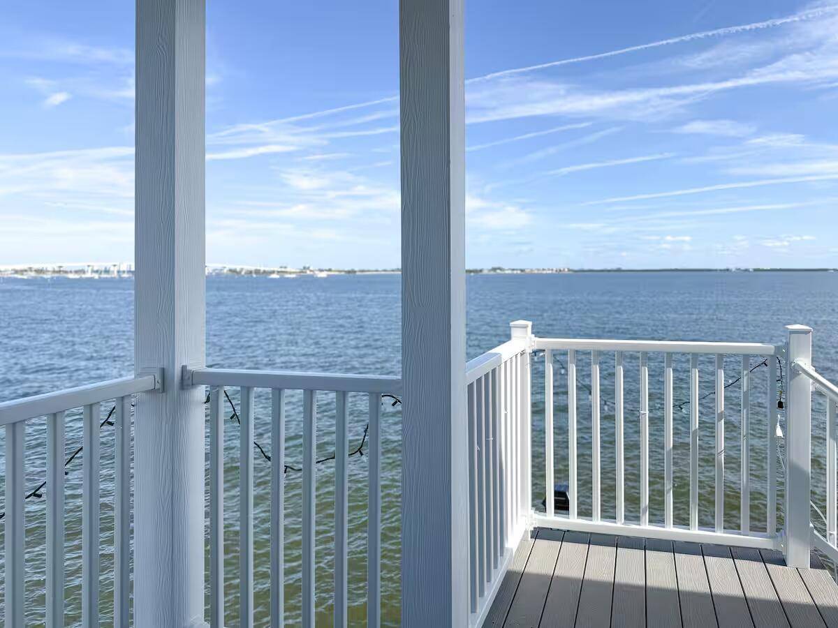 453 NE Indian RiverOcean Breeze - picture