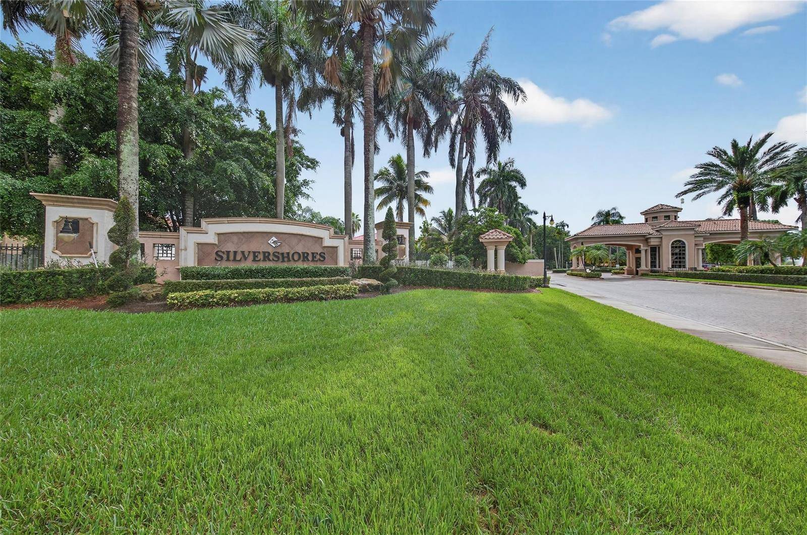 2424 SW 162ndMiramar - picture
