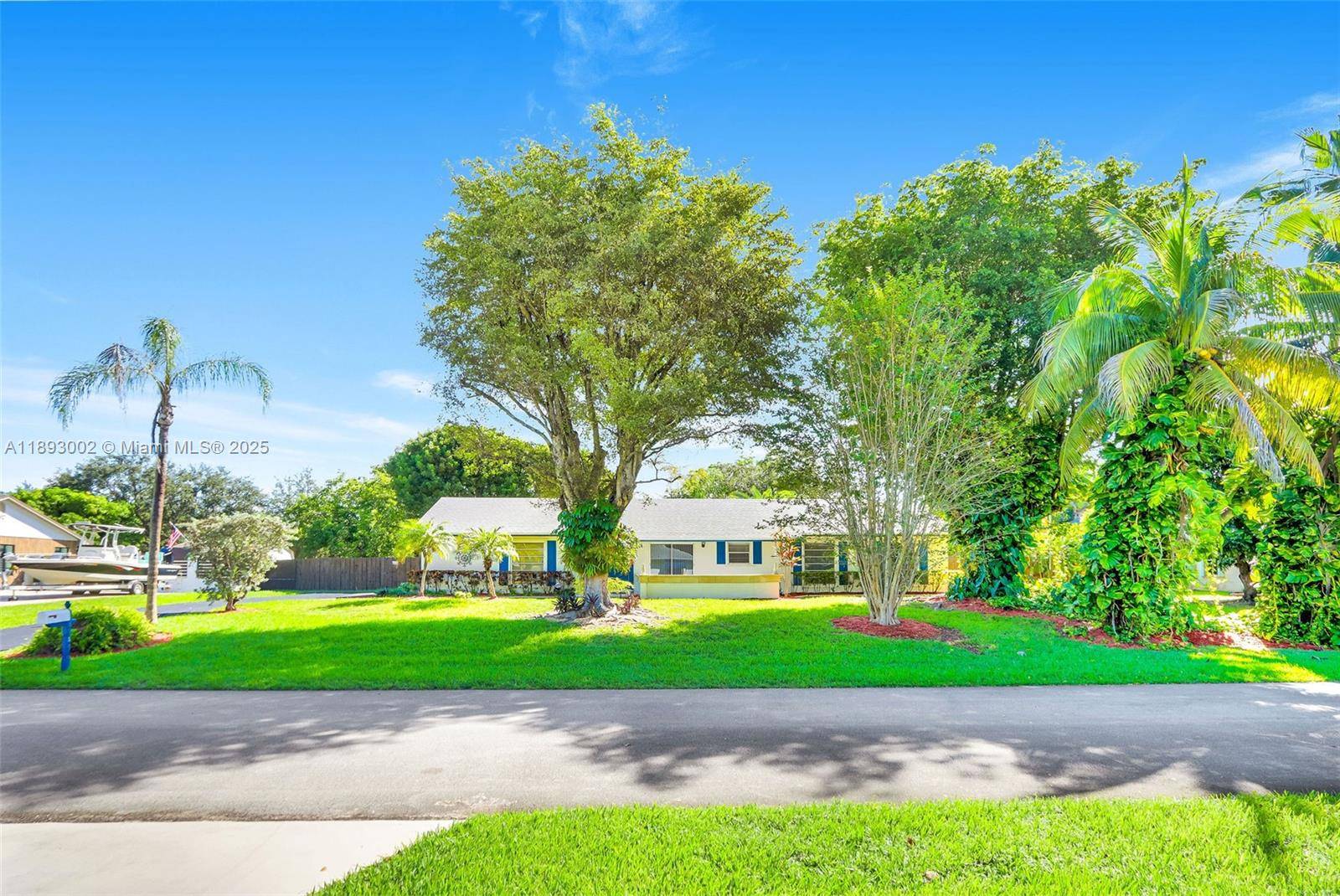 18045 SW 87th CtPalmetto Bay - picture