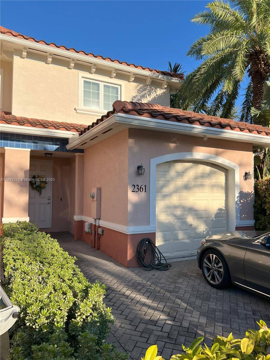 2361 SE 5th StPompano Beach - picture