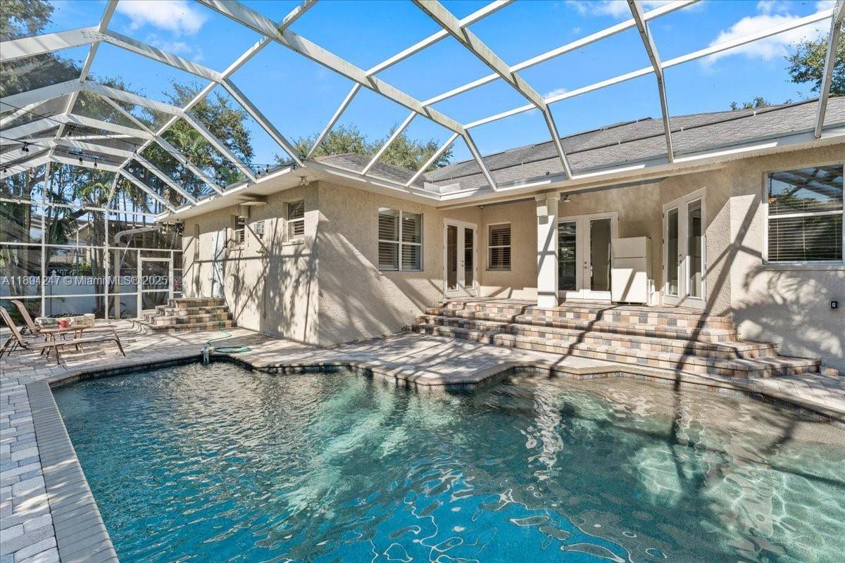 2706 SKIMMER POINT DR S GULFPORTSt Petersburg - picture