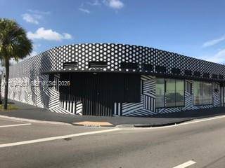 5600 NW 7th AveMiami - picture