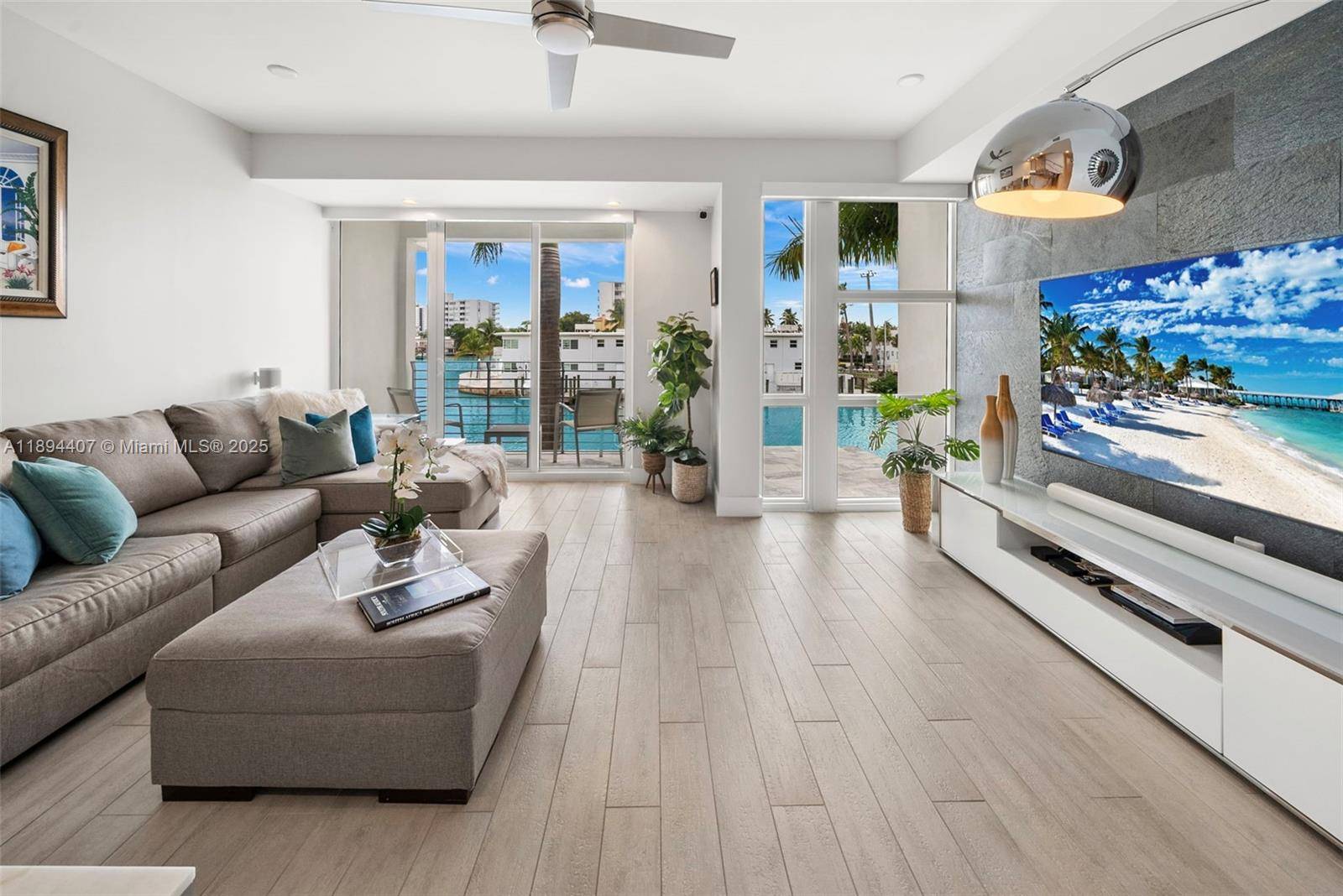 33 N Shore DrMiami Beach - Townhouse Fee Simple,Townhouse condo unit 33 - picture