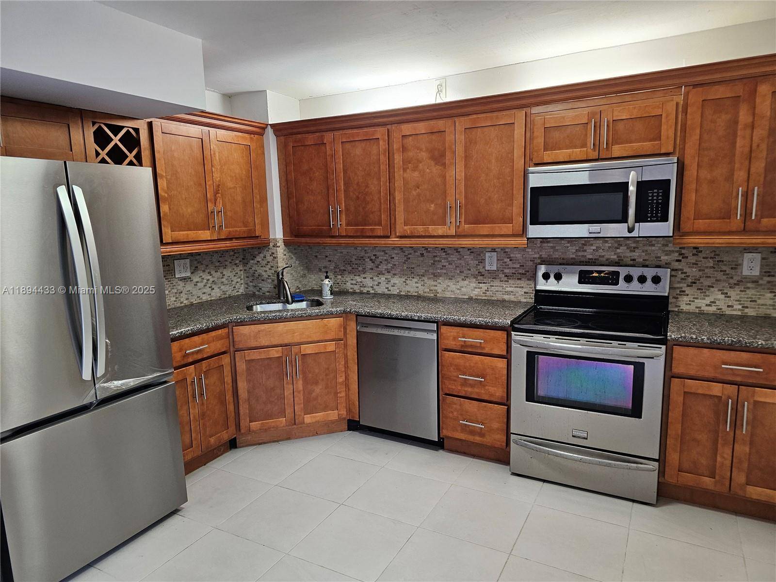 10142 SW 77th CtMiami - Townhouse Fee Simple,Townhouse condo unit 10142 - picture