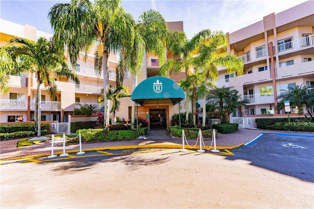 7440 Granville DrTamarac - GRANVILLE CONDOMINIUM H,KINGS POINT condo unit 213 - picture