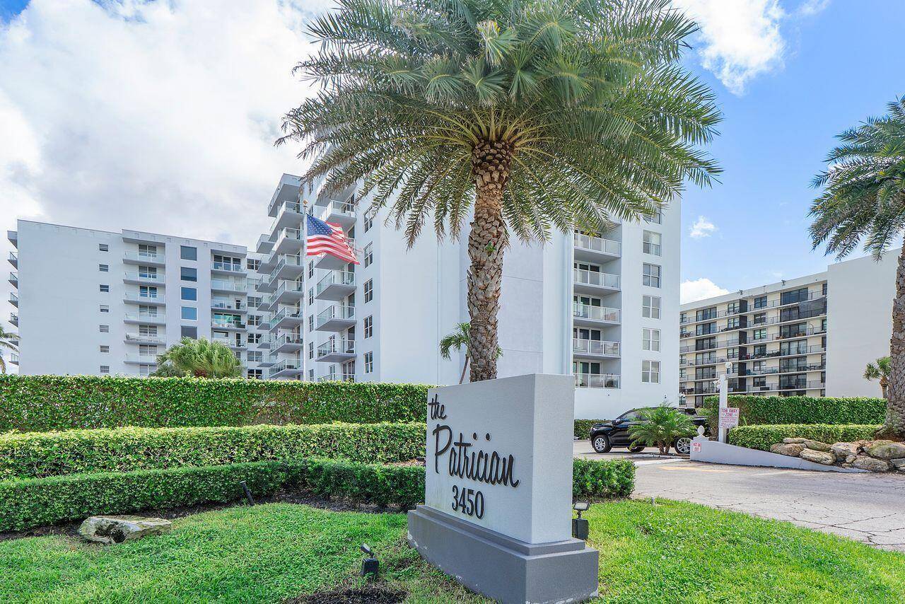 3450 S OceanPalm Beach - The Patrician,Patrician condo unit 118 - picture