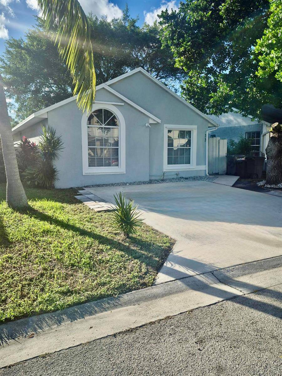 33 PlumageWest Palm Beach - picture