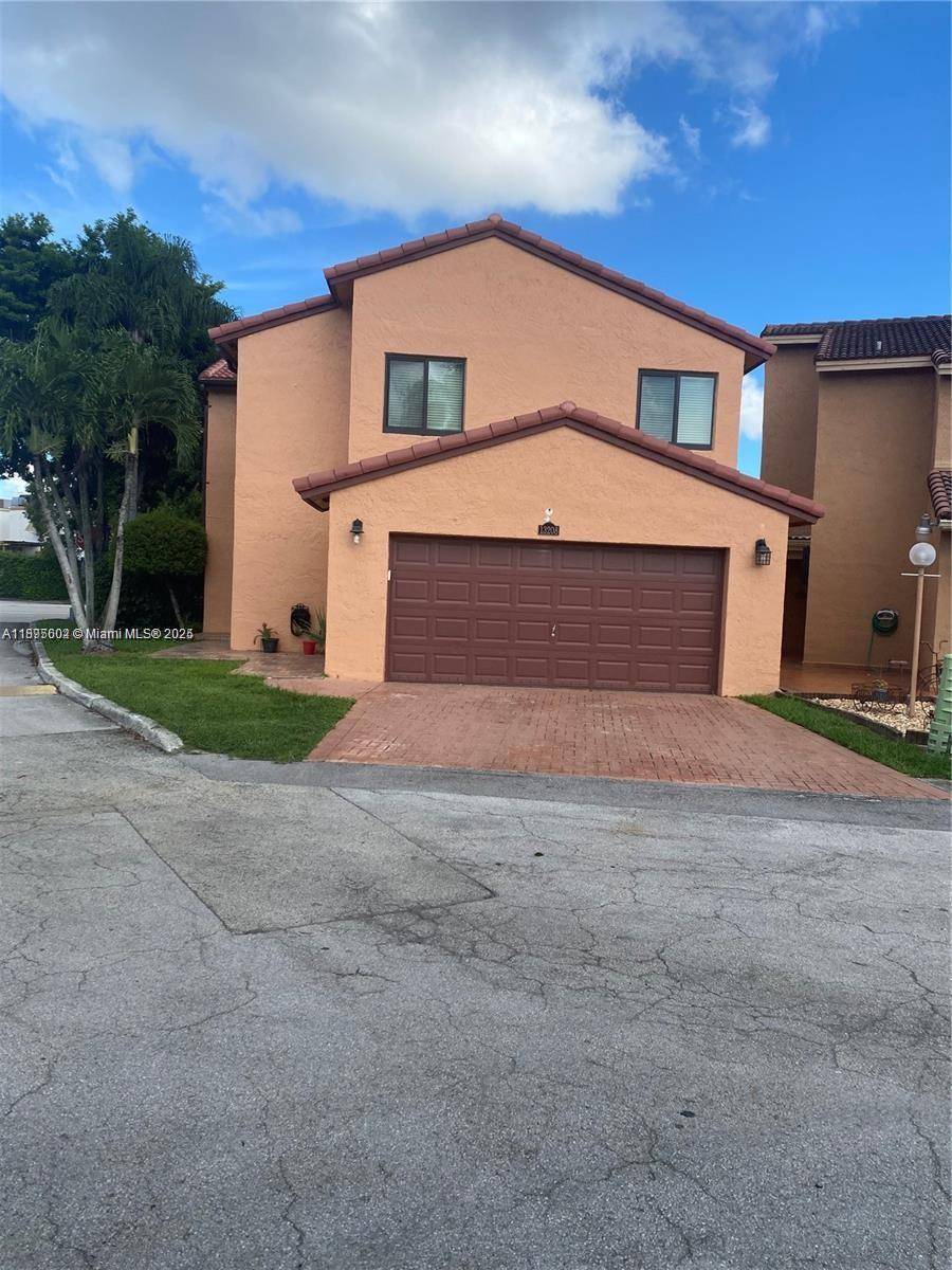13208 SW 10th LnMiami - picture
