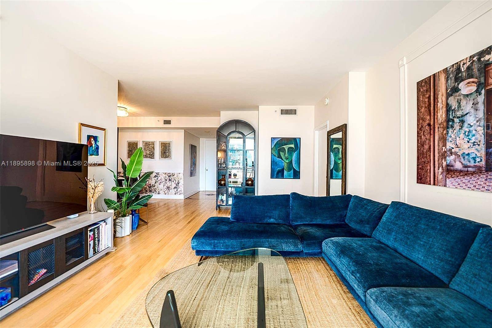 888 Brickell Key DrMiami - Condo 5+ Stories,Condo condo unit 903 - picture