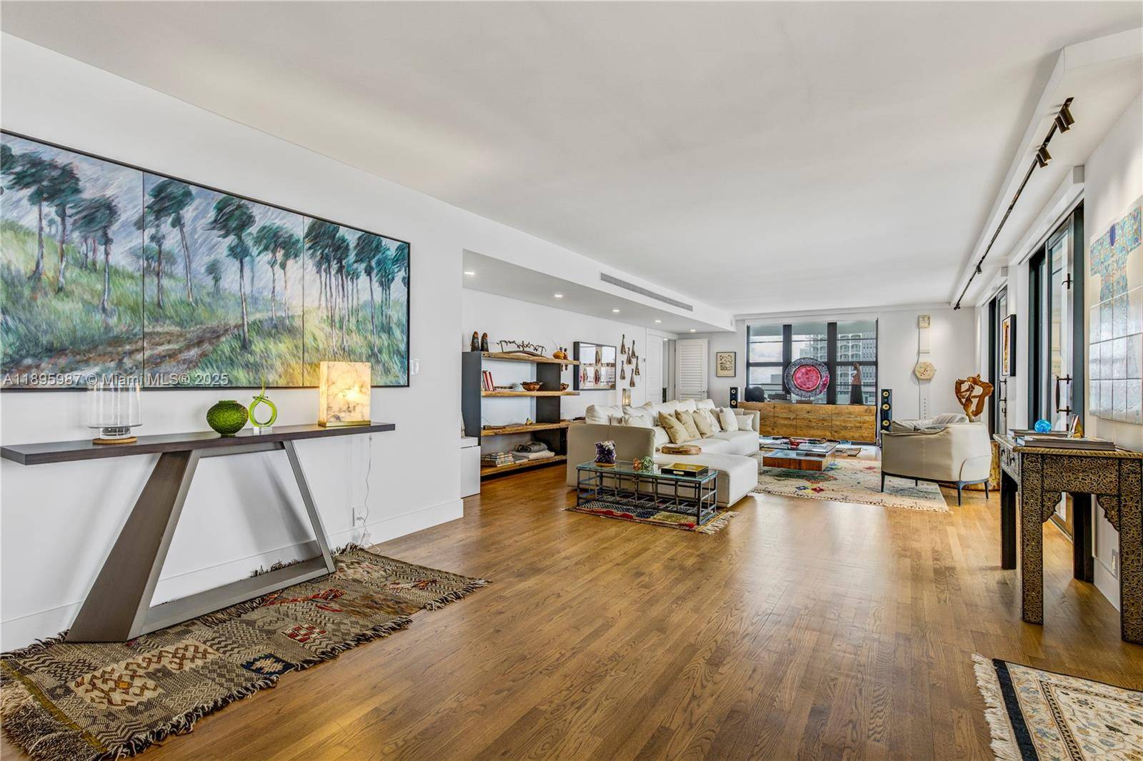 5500 Collins AveMiami Beach - Condo 5+ Stories,Condo condo unit 1104 - picture