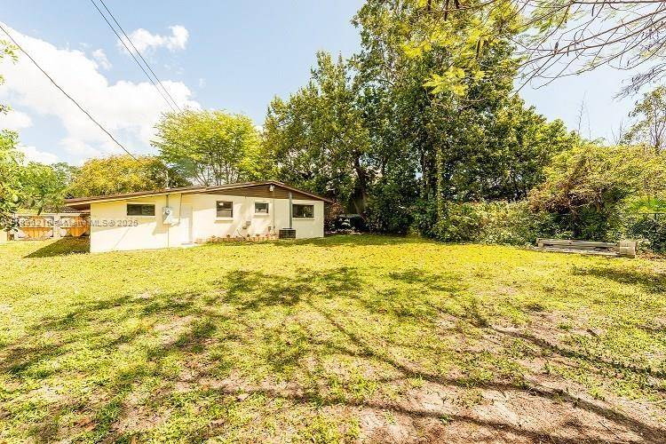 7830 SW 99th StMiami - picture