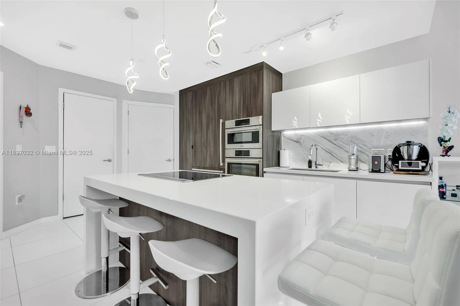 851 NE 1st AveMiami - Condo 5+ Stories,Condo condo unit 806 - picture