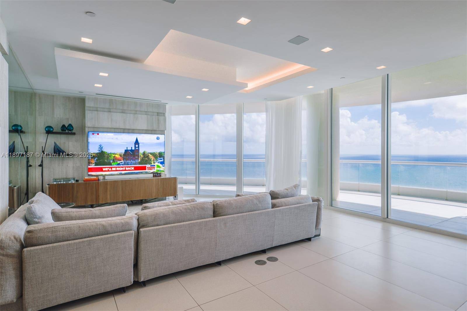 16047 Collins AveSunny Isles Beach - Condo 5+ Stories,Condo condo unit 3204 - picture