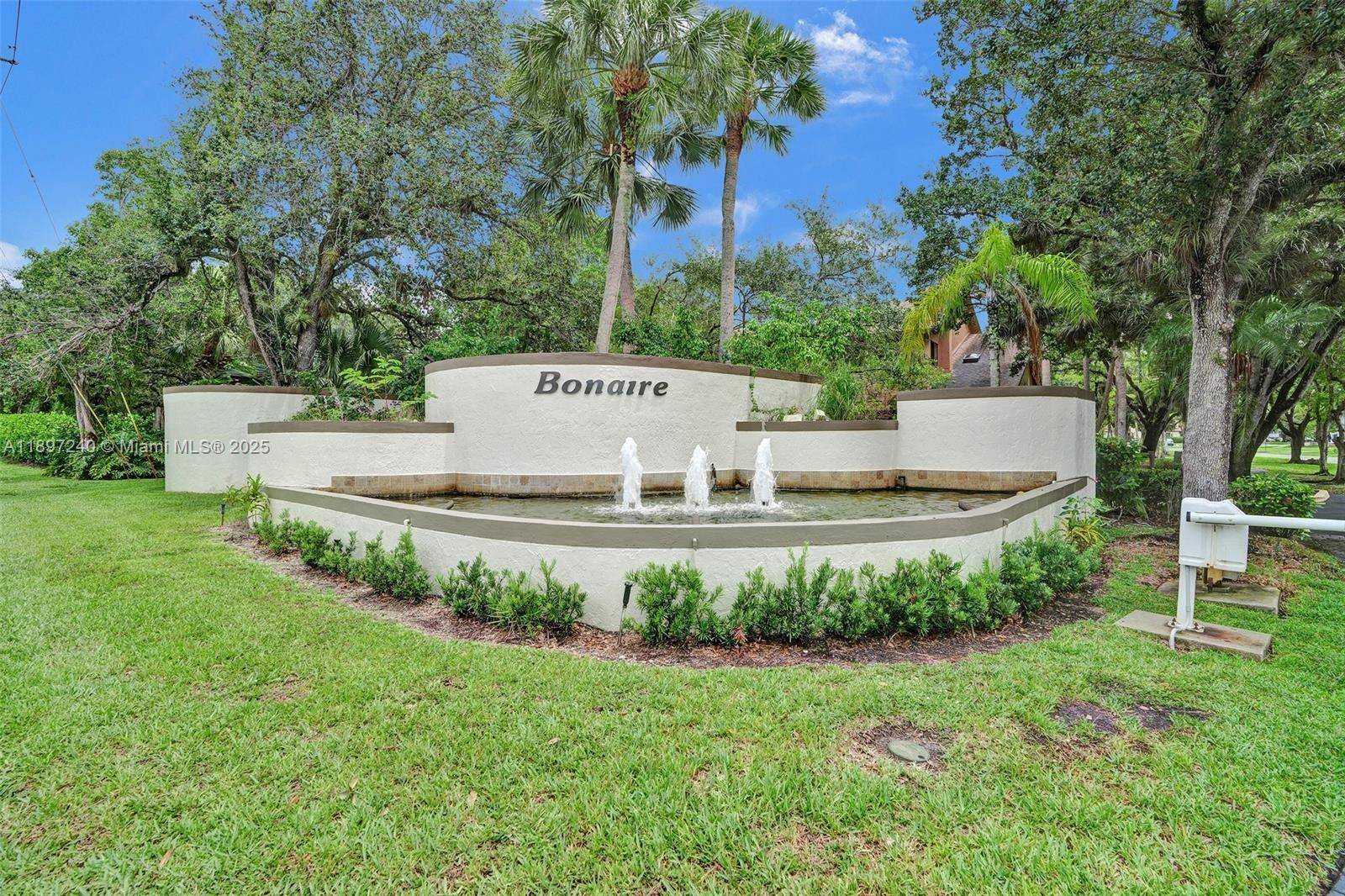 7780 NW 79th AveTamarac - Townhouse condo unit F6 - picture