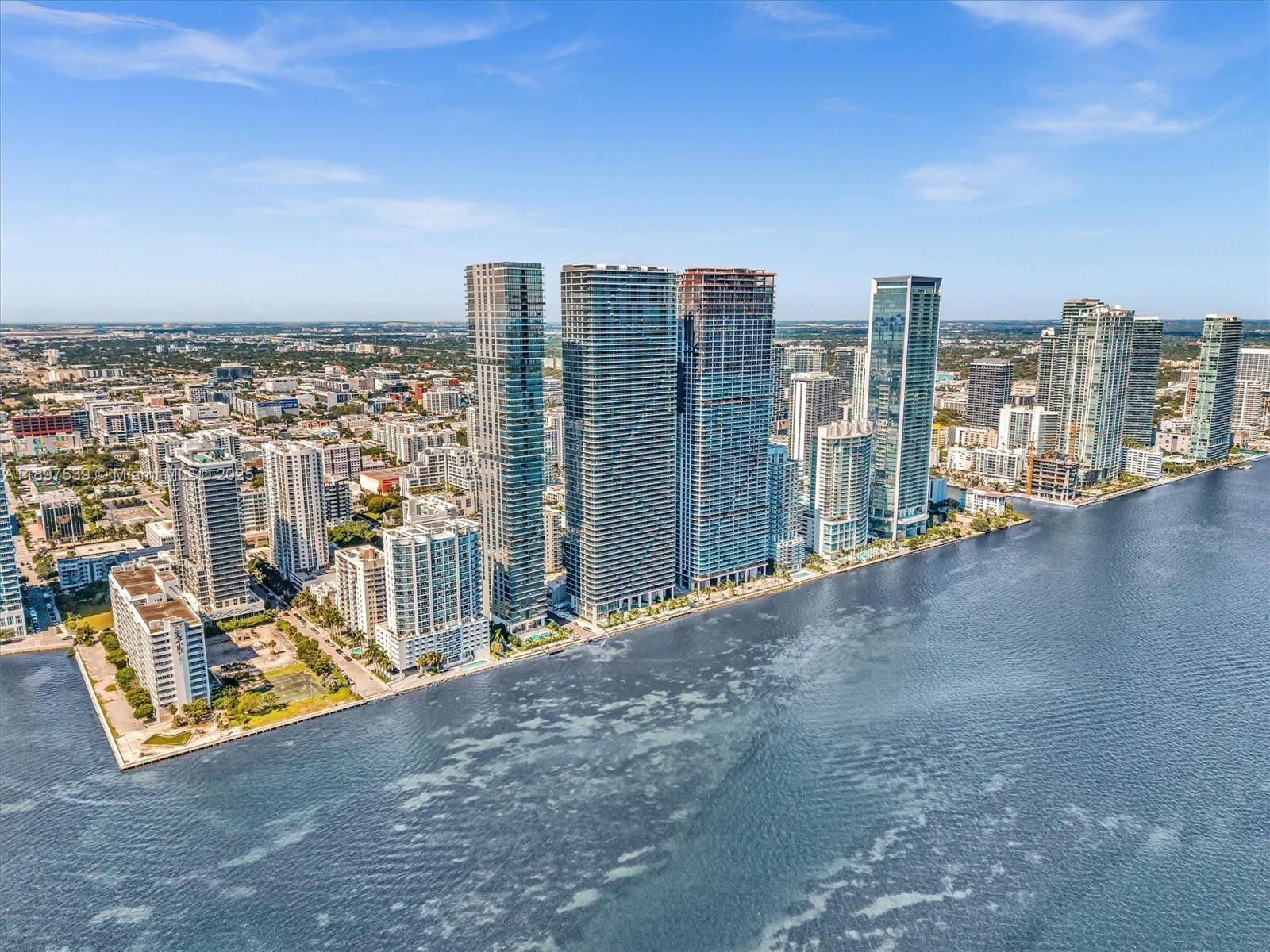 700 NE 24th StMiami - Condo/Co-Op/Annual,Condo condo unit 3303 - picture