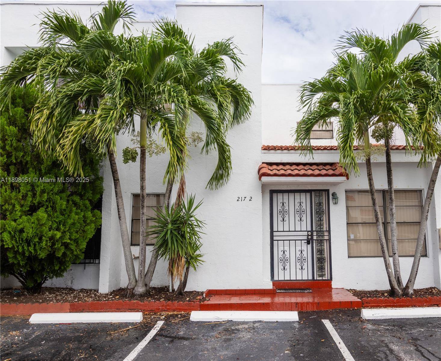 217 NW 109th AveMiami - Townhouse condo unit 2-217 - picture