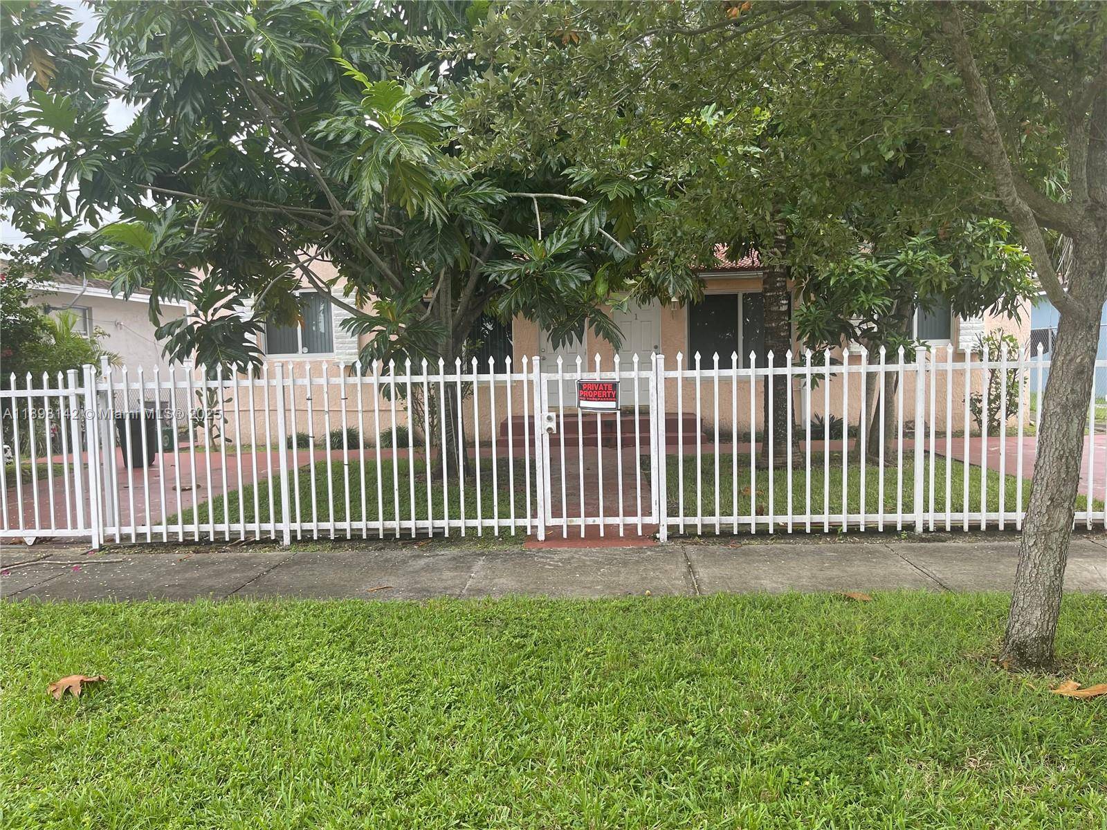 534 NW 113th StMiami Shores - picture